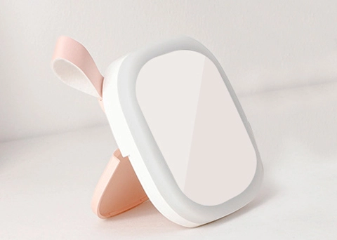 Rechargeable LED Mirror